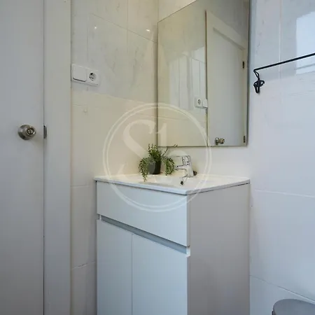 Apartamento Cómodo En Poble Sec *